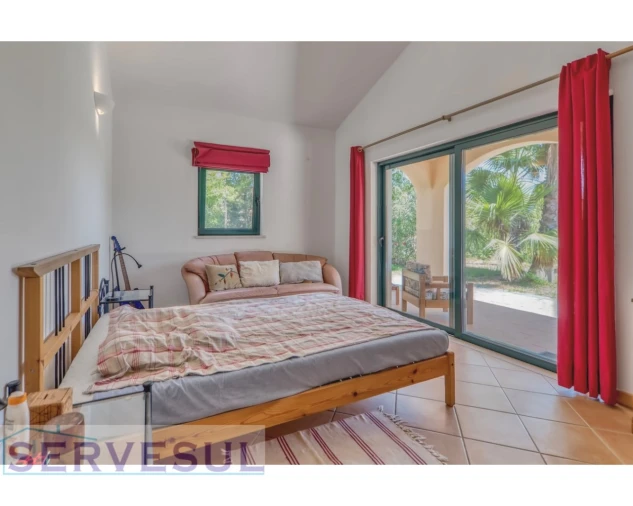 Moradia T4 para Venda em Silves Foto 18