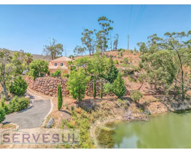 Moradia T4 para Venda em Silves Foto 32