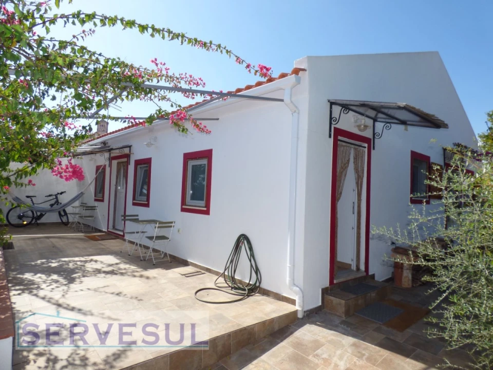 Moradia T4 para Venda em Silves Foto 6