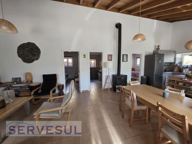 Moradia T4 para Venda em Silves Foto 8