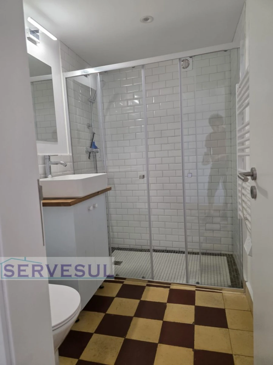 Moradia T4 para Venda em Silves Foto 18