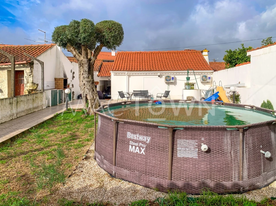 Moradia T3 para Venda em Zibreira Foto 9