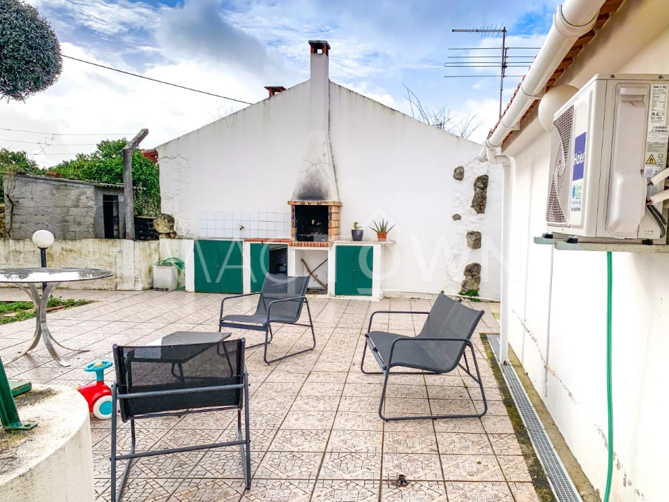 Moradia T3 para Venda em Zibreira Foto 10