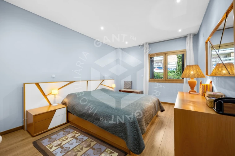 Apartamento T2 para Venda em Sacavém e Prior Velho Foto 14