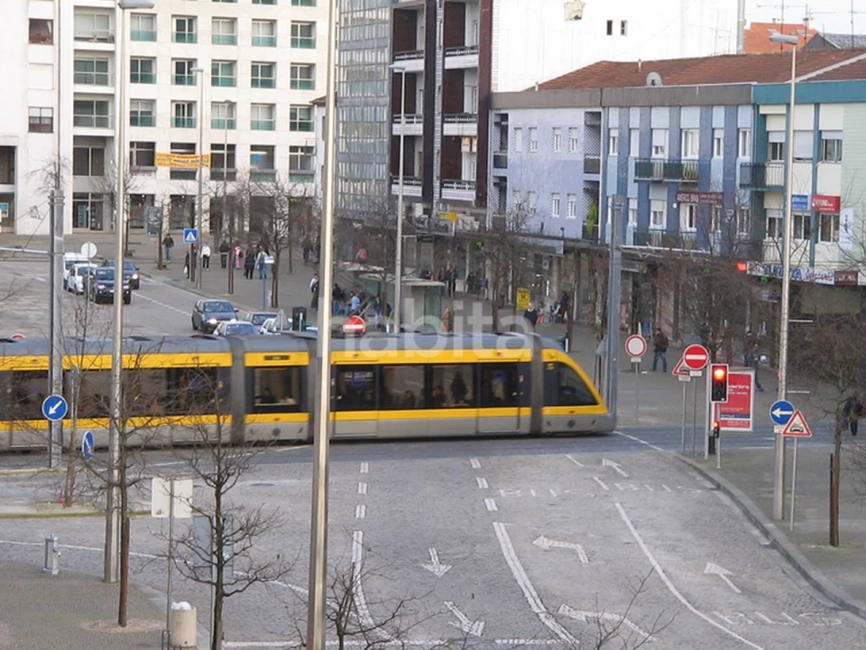 Armazém para Venda em Castêlo da Maia Foto 21