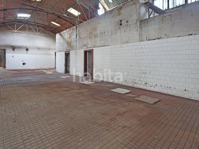 Armazém para Venda em Castêlo da Maia Foto 5