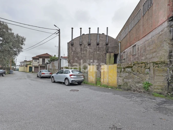 Armazém para Venda em Castêlo da Maia Foto 14