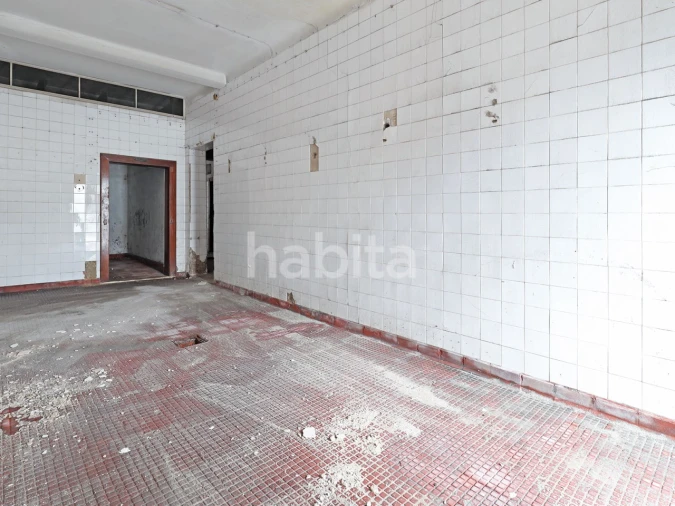 Armazém para Venda em Castêlo da Maia Foto 3