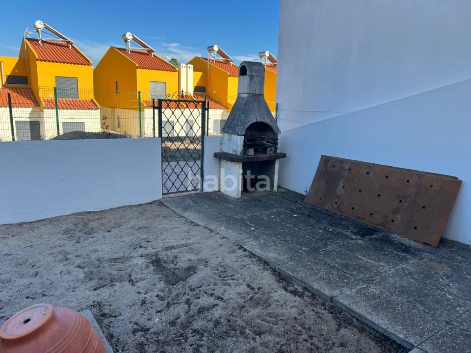 Moradia T3 para Arrendamento em Santo Andre Foto 18