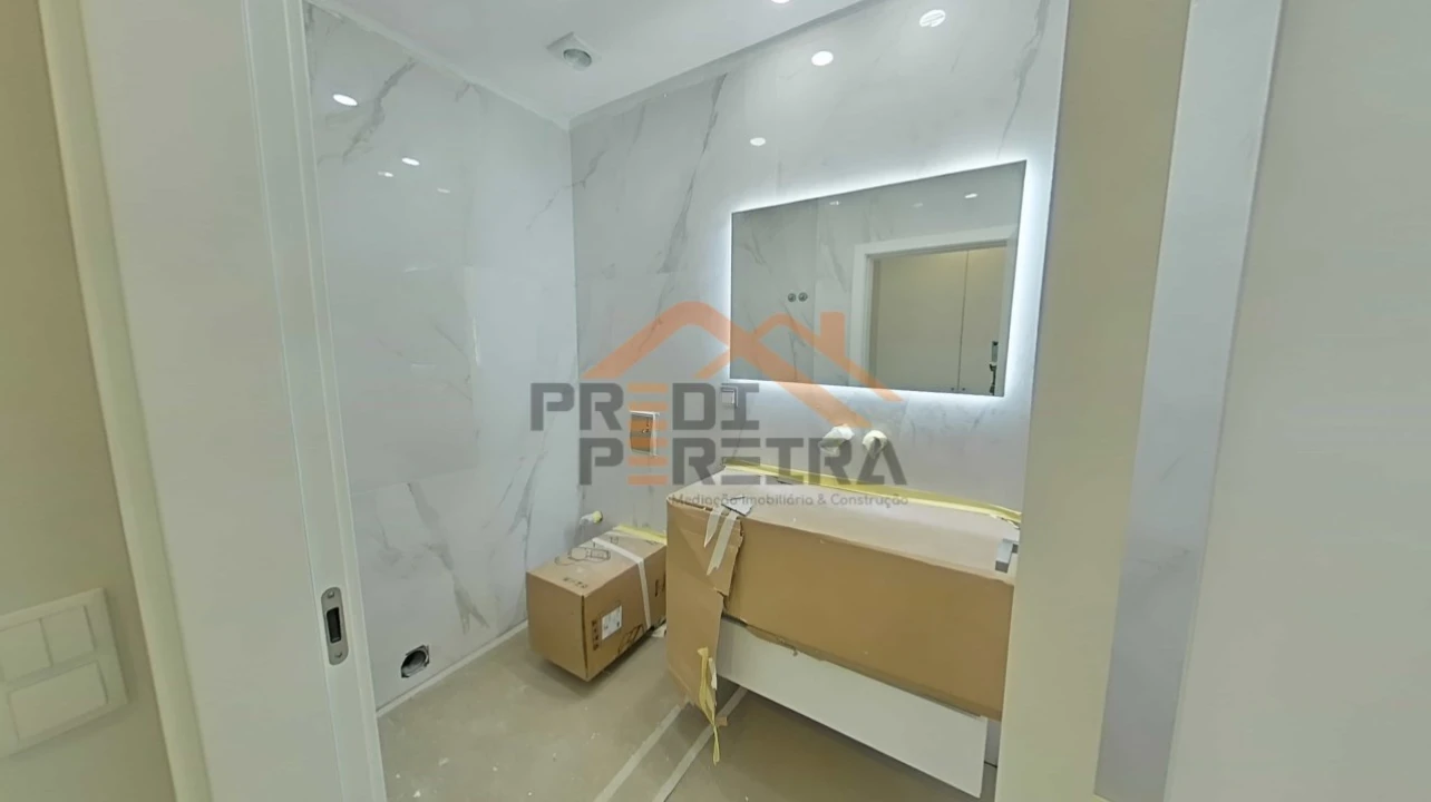 Apartamento T2 para Venda em Loures Foto 21