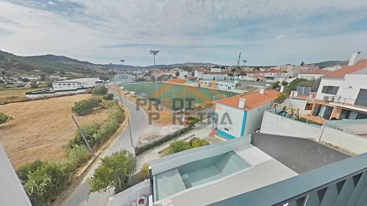 Apartamento T2 para Venda em Loures Foto 34