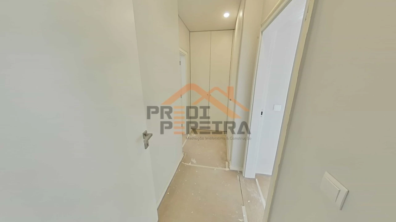 Apartamento T2 para Venda em Loures Foto 28