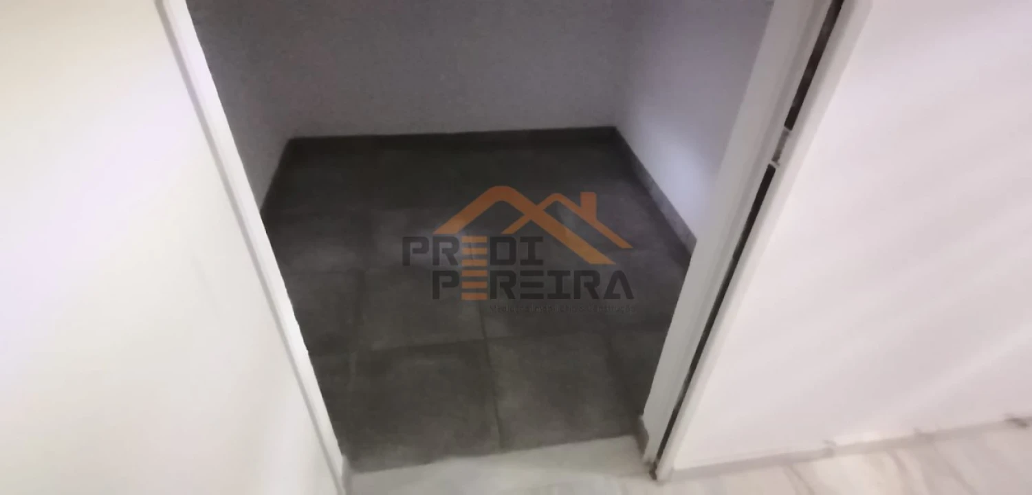 Apartamento T2 para Venda em Camarate, Unhos e Apelação Foto 27