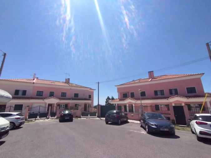 Moradia T5 para Venda em Rio de Mouro Foto 46