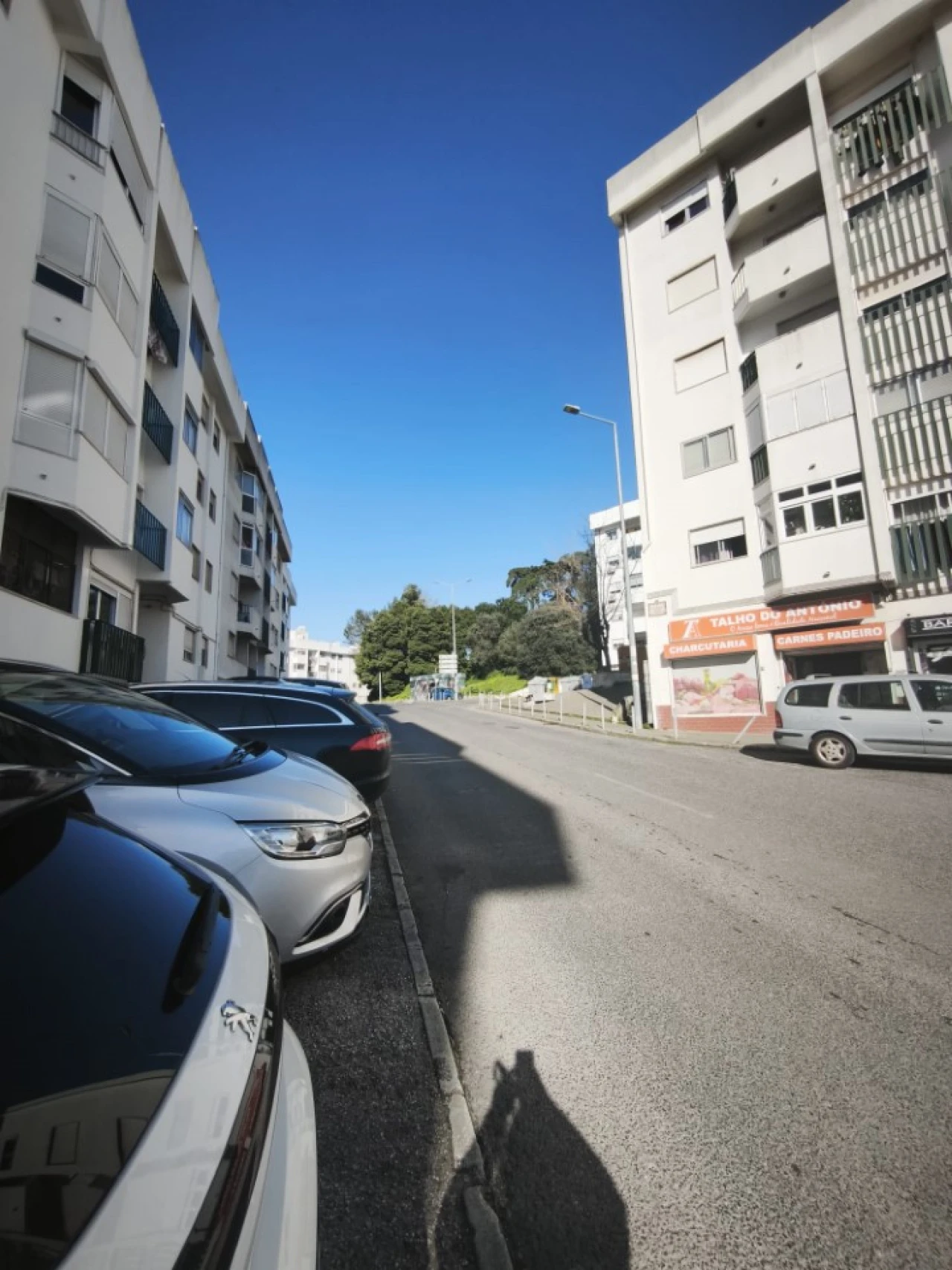 Apartamento T2 para Venda em Queluz e Belas Foto 4