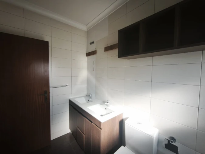 Apartamento T2 para Venda em Queluz e Belas Foto 8