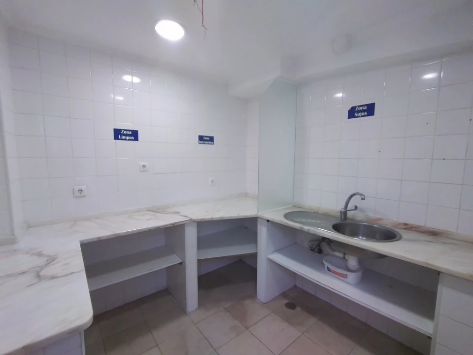 Loja para Venda em Alto do Seixalinho, Santo André e Verderena Foto 20