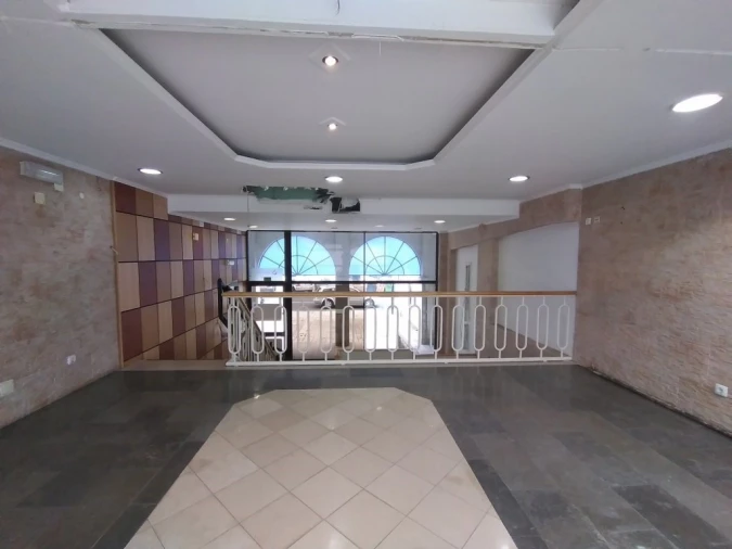 Loja para Venda em Alto do Seixalinho, Santo André e Verderena Foto 10