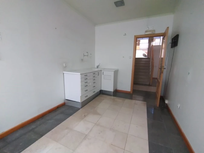 Loja para Venda em Alto do Seixalinho, Santo André e Verderena Foto 19