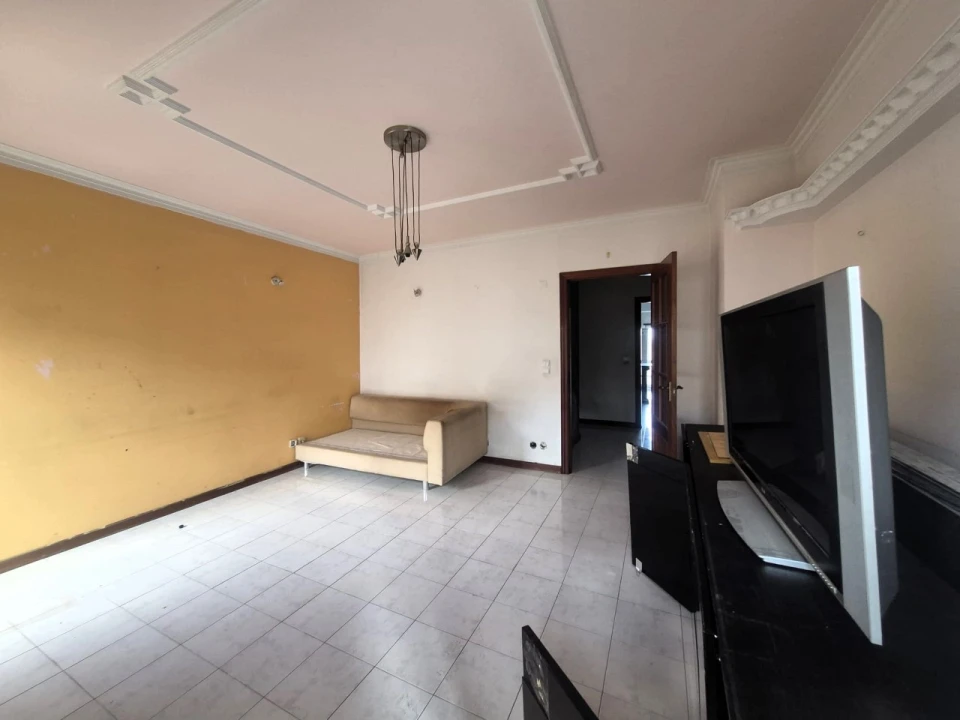 Apartamento T3 para Venda em Carregado e Cadafais Foto 1