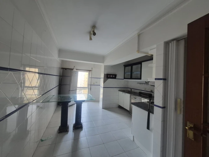Apartamento T3 para Venda em Carregado e Cadafais Foto 19