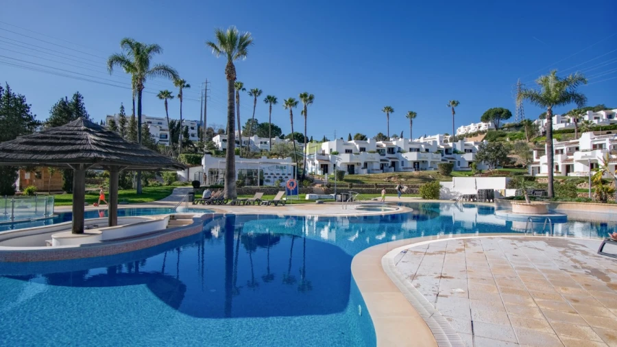 Apartamento T3 para Venda em Albufeira e Olhos de Água Foto 1