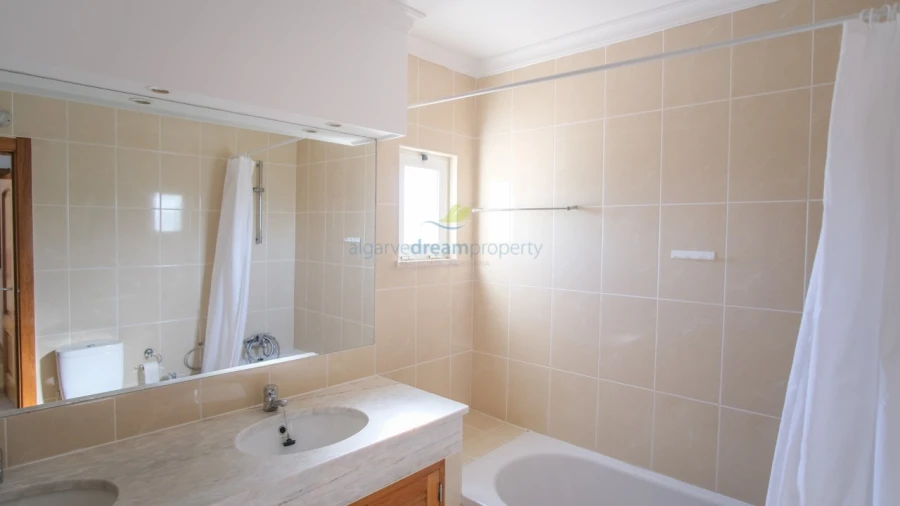 Apartamento T3 para Venda em Albufeira e Olhos de Água Foto 18