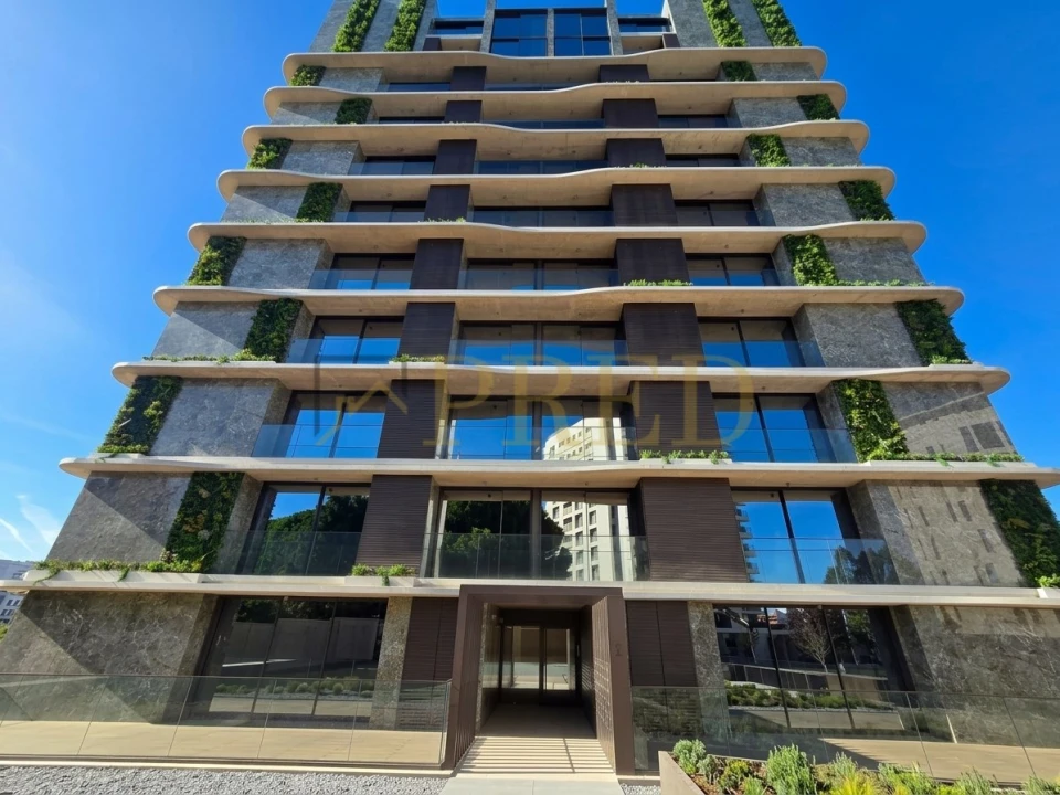 Apartamento T2 para Venda em Mafamude e Vilar do Paraíso Foto 1