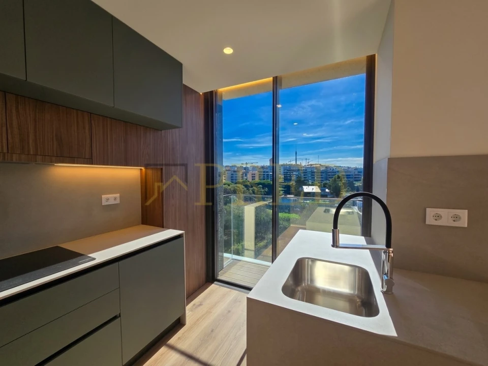 Apartamento T2 para Venda em Mafamude e Vilar do Paraíso Foto 7