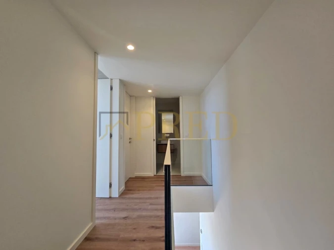 Apartamento T2 para Venda em Mafamude e Vilar do Paraíso Foto 11