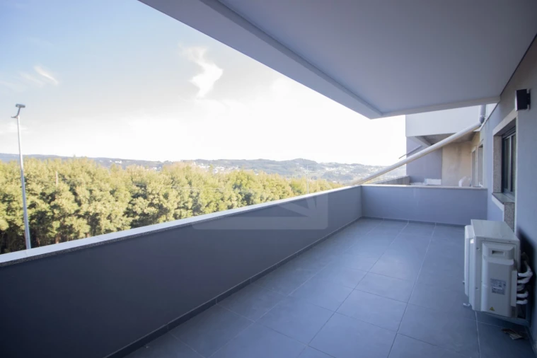 Apartamento T2 para Venda em O. Azeméis, Riba-Ul, Ul, Macinhata Seixa, Madail Foto 11