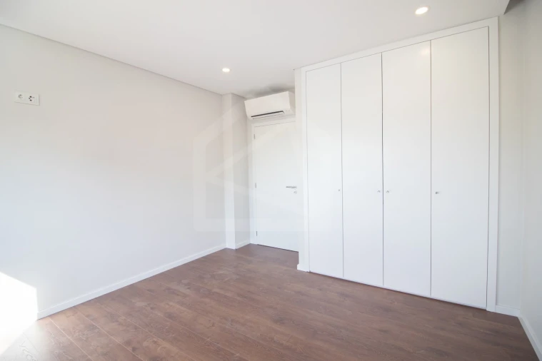 Apartamento T2 para Venda em O. Azeméis, Riba-Ul, Ul, Macinhata Seixa, Madail Foto 21