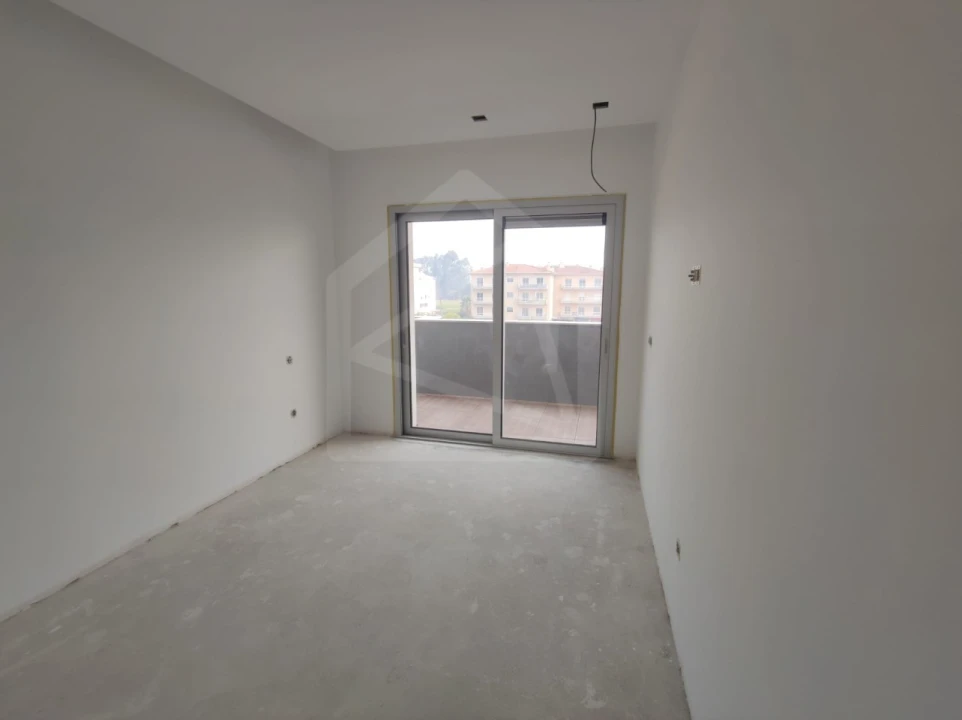 Apartamento T3 para Venda em Loureiro Foto 17