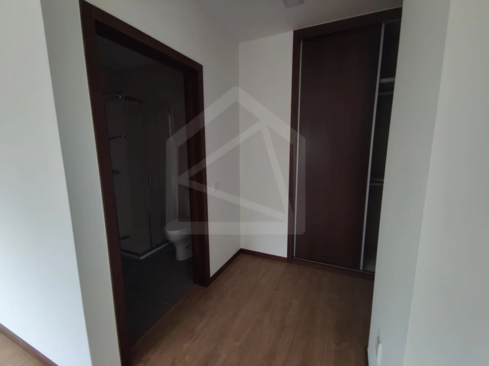 Apartamento T3 para Venda em Loureiro Foto 31