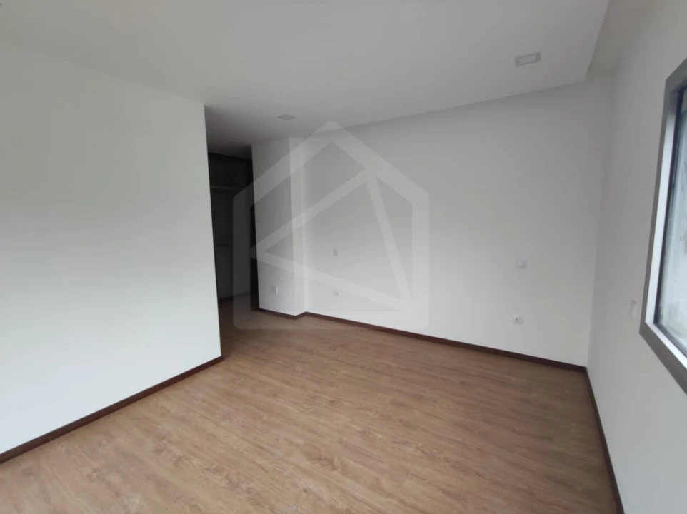 Apartamento T3 para Venda em Loureiro Foto 34