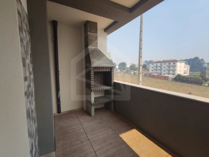 Apartamento T3 para Venda em Loureiro Foto 21