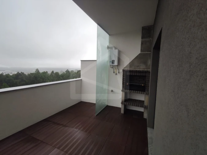 Apartamento T3 para Venda em Loureiro Foto 40
