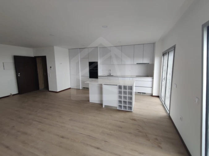 Apartamento T2 para Venda em Loureiro Foto 37