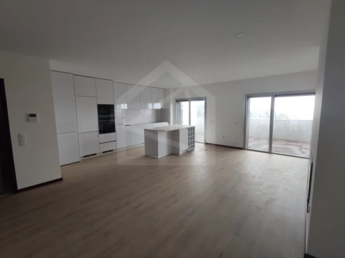 Apartamento T2 para Venda em Loureiro Foto 38