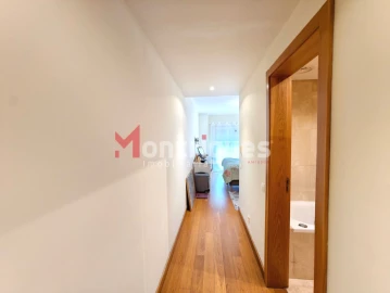 Apartamento T3 para Venda em Parque das Nações