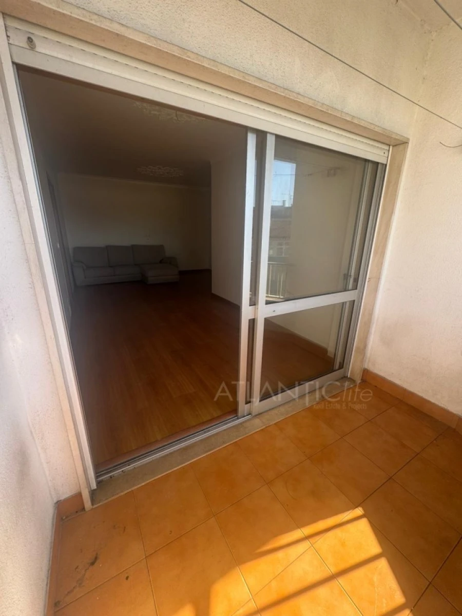 Apartamento T2 para Venda em Queluz e Belas Foto 11