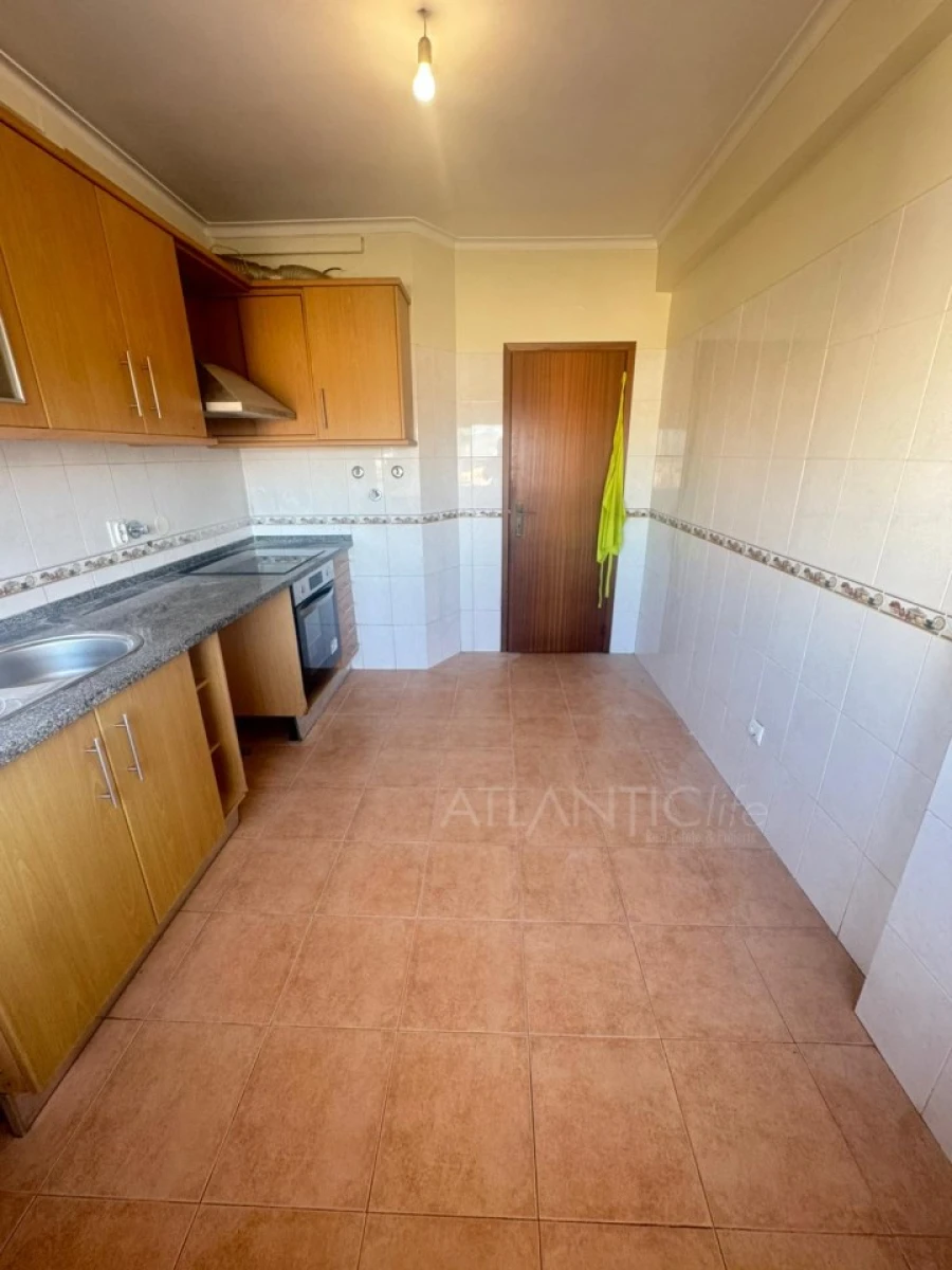 Apartamento T2 para Venda em Queluz e Belas Foto 5