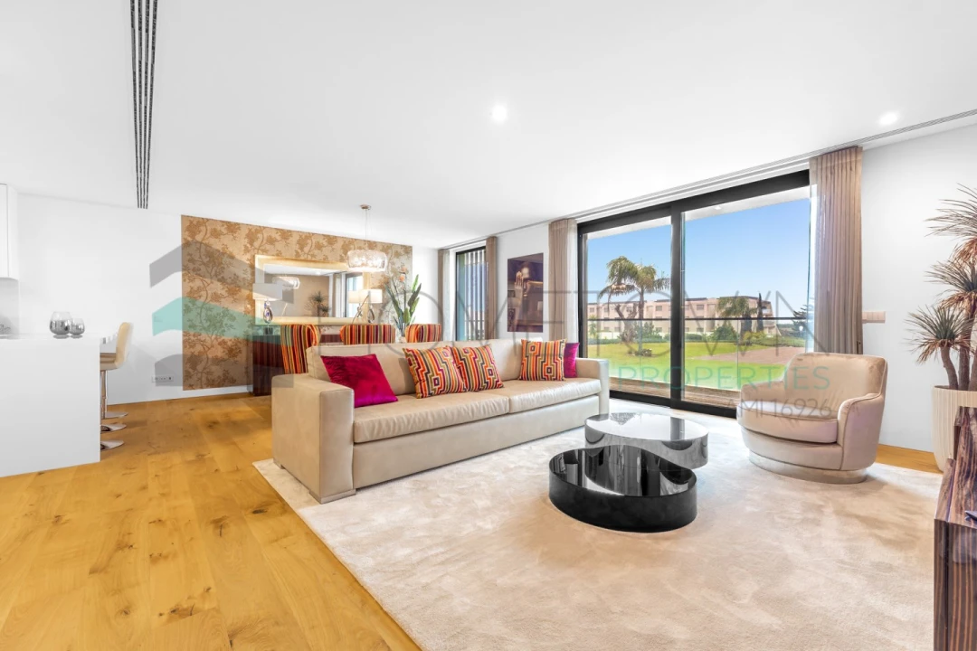 Apartamento T3 para Venda em Quarteira Foto 1