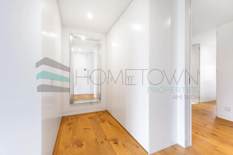 Apartamento T3 para Venda em Quarteira Foto 9