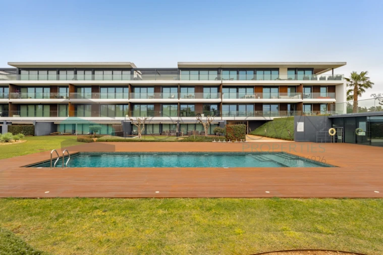 Apartamento T3 para Venda em Quarteira Foto 5