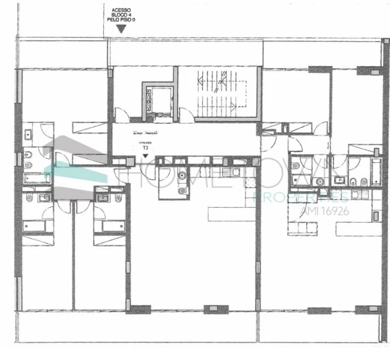 Apartamento T3 para Venda em Quarteira Foto 31