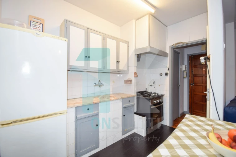 Apartamento T4 para Venda em Alfragide Foto 9