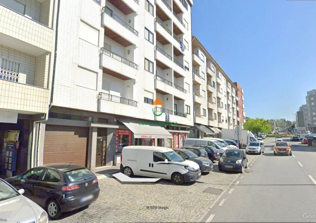 Apartamento T3 para Arrendamento em Gondomar (São Cosme), Valbom e Jovim Foto 1