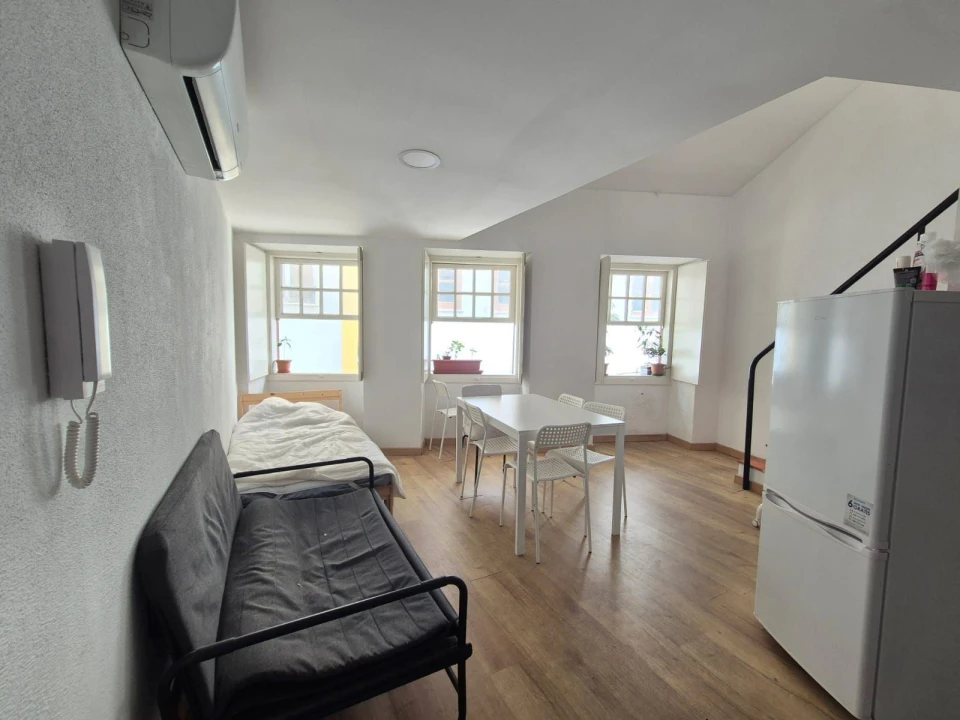 Prédio para Venda em Sé Nova, Santa Cruz, Almedina e São Bartolomeu Foto 4