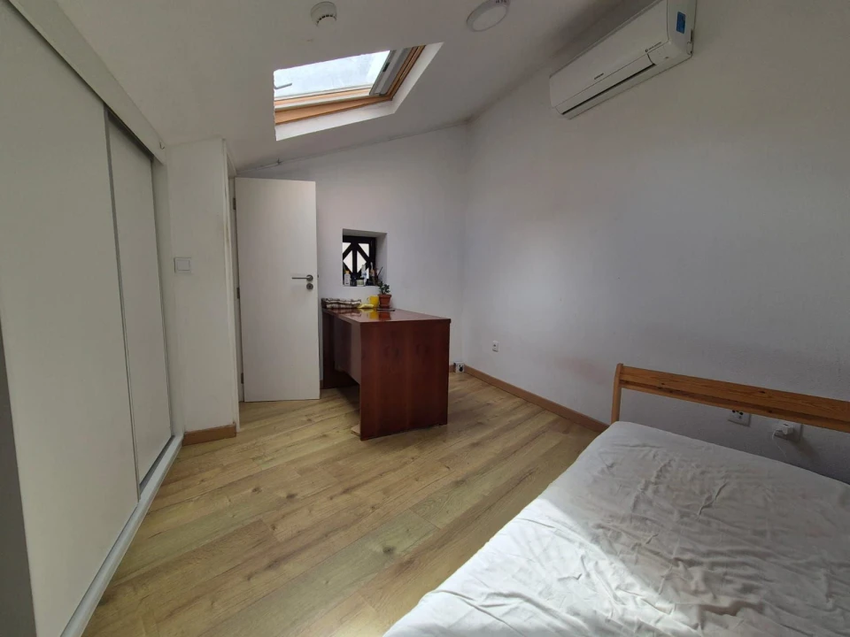 Prédio para Venda em Sé Nova, Santa Cruz, Almedina e São Bartolomeu Foto 5